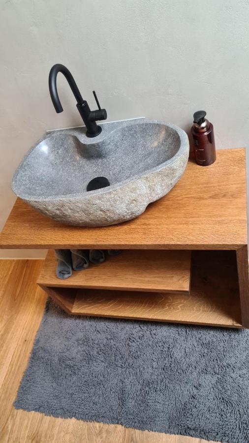 Bunter Hirsch Ferienwohnung Im Garmischer Zentrum Dış mekan fotoğraf